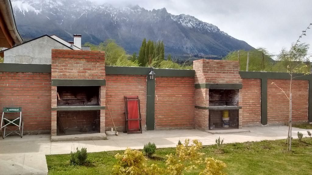 Departamentos Lugar De Descanso El Bolsón Eksteriør billede