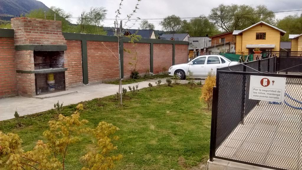Departamentos Lugar De Descanso El Bolsón Eksteriør billede